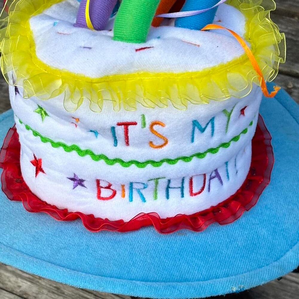 Birthday hat - Picture 3 of 5